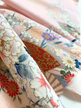 画像をギャラリービューアに読み込む, 金彩い花扇総地紋【タックタイプ】