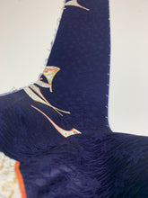 画像をギャラリービューアに読み込む, 中啓模様に楓総地紋