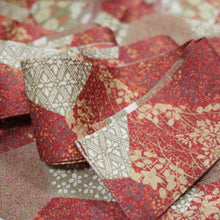 画像をギャラリービューアに読み込む, 石畳に花・古典柄総地紋【シュッケニ】