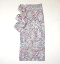 画像をギャラリービューアに読み込む, 青灰に総草花模様【シュッケニ】