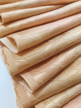 画像をギャラリービューアに読み込む, 樹木模様に暈し総地紋【ギャザータイプ】