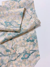 画像をギャラリービューアに読み込む, 椿模様総地紋