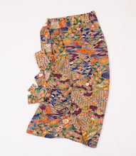 画像をギャラリービューアに読み込む, 流水に花古典柄模様【シュッケニ】