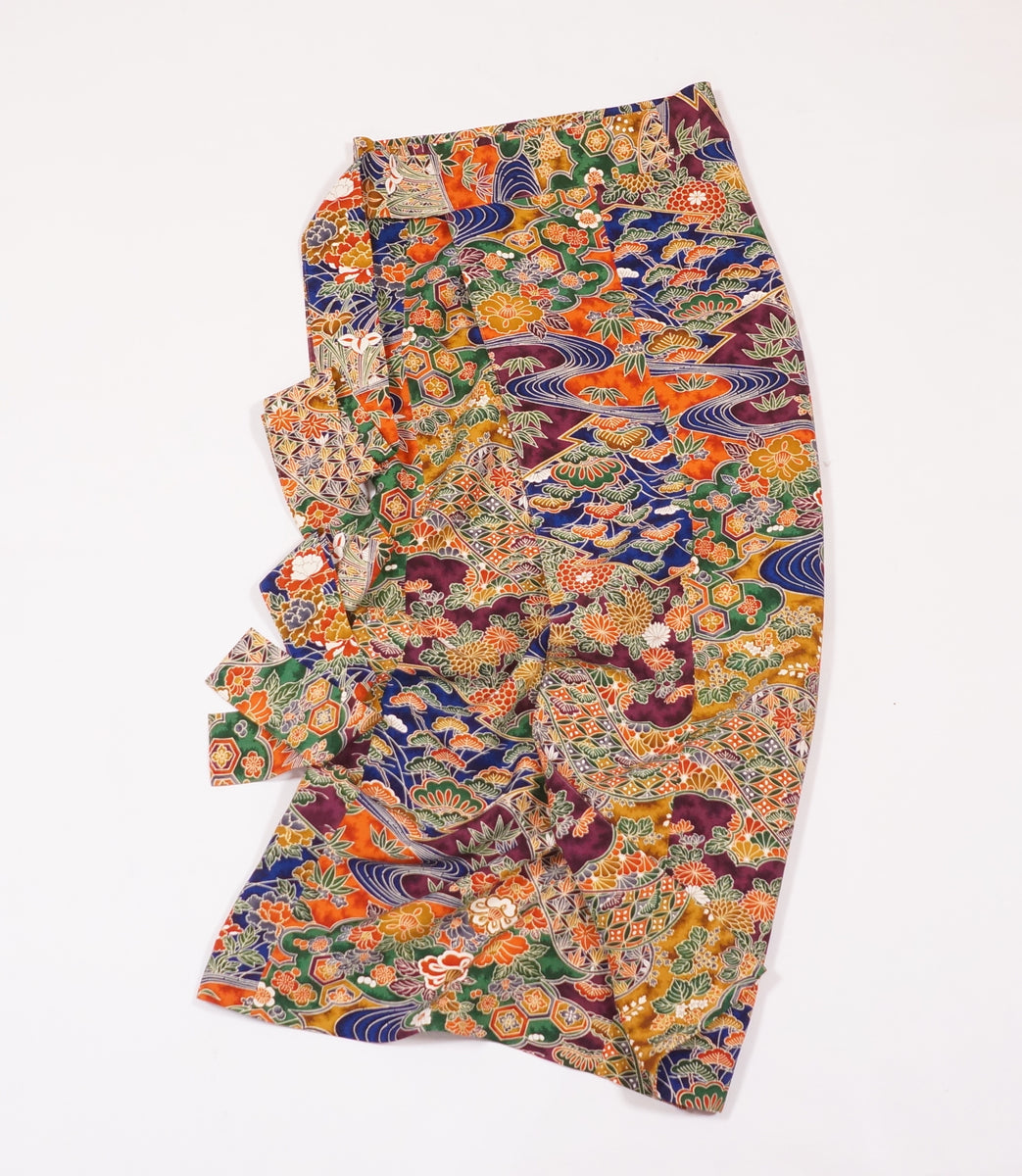 keniamarilia シュッケニ 石畳に花・古典柄総地紋 着物スカート 椿の花