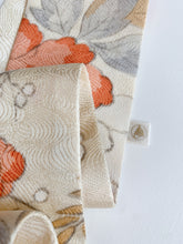 画像をギャラリービューアに読み込む, 牡丹・梅・笹模様に流水地紋【短】