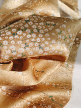 画像をギャラリービューアに読み込む, 芝草に花模様総霧地紋【ギャザータイプ】