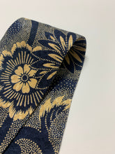 画像をギャラリービューアに読み込む, 唐草花点模様総幾何学地紋【短より短】