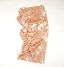 画像をギャラリービューアに読み込む, 菊尽くし地紋模様【シュッケニ】