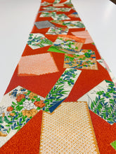 画像をギャラリービューアに読み込む, 色紙に草花模様