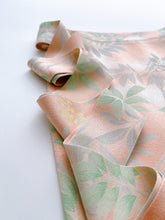 画像をギャラリービューアに読み込む, 枝の実模様