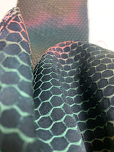 画像をギャラリービューアに読み込む, 亀甲模様織り出し模様