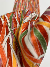 画像をギャラリービューアに読み込む, 芝葉尽くし模様