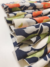 画像をギャラリービューアに読み込む, 水彩総椿模様【タックタイプ】