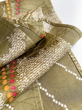 画像をギャラリービューアに読み込む, 抽象柄芝総地紋【長】