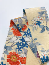 画像をギャラリービューアに読み込む, 草花模様総菱扇地紋