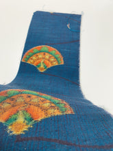 画像をギャラリービューアに読み込む, 抽象孔雀模様手織り節紬【L】