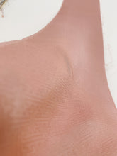 画像をギャラリービューアに読み込む, 波模様織出し付け下げ一つ家紋色無地【シュッケニ】