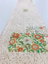 画像をギャラリービューアに読み込む, 花唐草模様【タックタイプ】