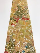 画像をギャラリービューアに読み込む, 秋草模様総芝地紋