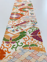 画像をギャラリービューアに読み込む, 総牡丹地紋に向かい蝶に古典模様【シュッケニ】