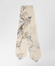 画像をギャラリービューアに読み込む, 枝梅模様に流水地紋【長】