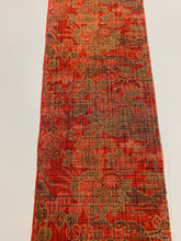 画像をギャラリービューアに読み込む, 牡丹に菊・梅模様本場大島紬着物(染)【L】