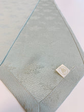 画像をギャラリービューアに読み込む, 草花総地紋織出し無地着物【長】