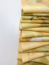 画像をギャラリービューアに読み込む, 水彩草花暈し模様【ギャザータイプ】