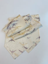 画像をギャラリービューアに読み込む, 抽象鳥模様総地紋【長】