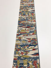 画像をギャラリービューアに読み込む, 家屋に草花模様総斑点地紋