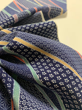 画像をギャラリービューアに読み込む, 花古典柄【M】