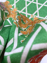 画像をギャラリービューアに読み込む, 籠目に菊模様【M】