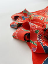 画像をギャラリービューアに読み込む, 花蝶模様