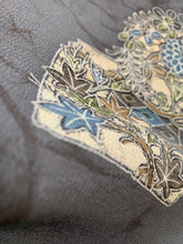 画像をギャラリービューアに読み込む, 色紙に楓・菊・笹模様【シュッケニ】