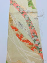 画像をギャラリービューアに読み込む, 熨斗に花模様に草葉地紋【シュッケニ】