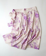 画像をギャラリービューアに読み込む, 総地紋に大花模様【タックタイプ】