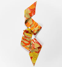 画像をギャラリービューアに読み込む, のり散らし地紋に大花模様【短】