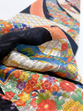 画像をギャラリービューアに読み込む, 熨斗に花古典柄総地紋模様【ギャザータイプ】