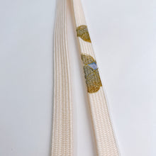 画像をギャラリービューアに読み込む, 金彩模様の高麗組締め