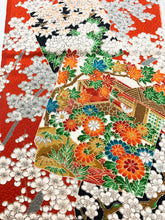 画像をギャラリービューアに読み込む, 色紙に枝梅・菊・楓模様【シュッケニ】