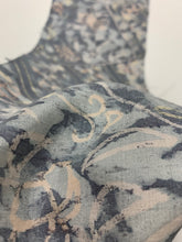 画像をギャラリービューアに読み込む, 切りばめ風花模様手織り節紬【M】