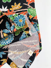 画像をギャラリービューアに読み込む, 御所車・菊・松・笹模様【長】