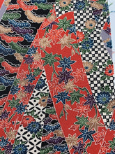 画像をギャラリービューアに読み込む, 格子に花古典柄模様【シュッケニ】