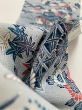 画像をギャラリービューアに読み込む, 家屋に草花橋模様【L】