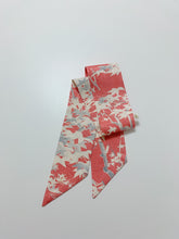 画像をギャラリービューアに読み込む, 流水地紋に枝葉模様