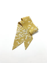 画像をギャラリービューアに読み込む, 葉舞い模様総地紋