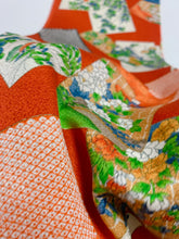 画像をギャラリービューアに読み込む, 色紙に草花模様