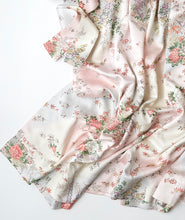 画像をギャラリービューアに読み込む, 総地紋に暈し籠草花模様【ギャザータイプ】