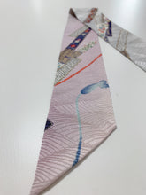 画像をギャラリービューアに読み込む, 組紐に短冊花古典柄模様総地紋