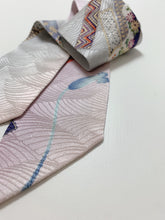 画像をギャラリービューアに読み込む, 組紐に短冊花古典柄模様総地紋